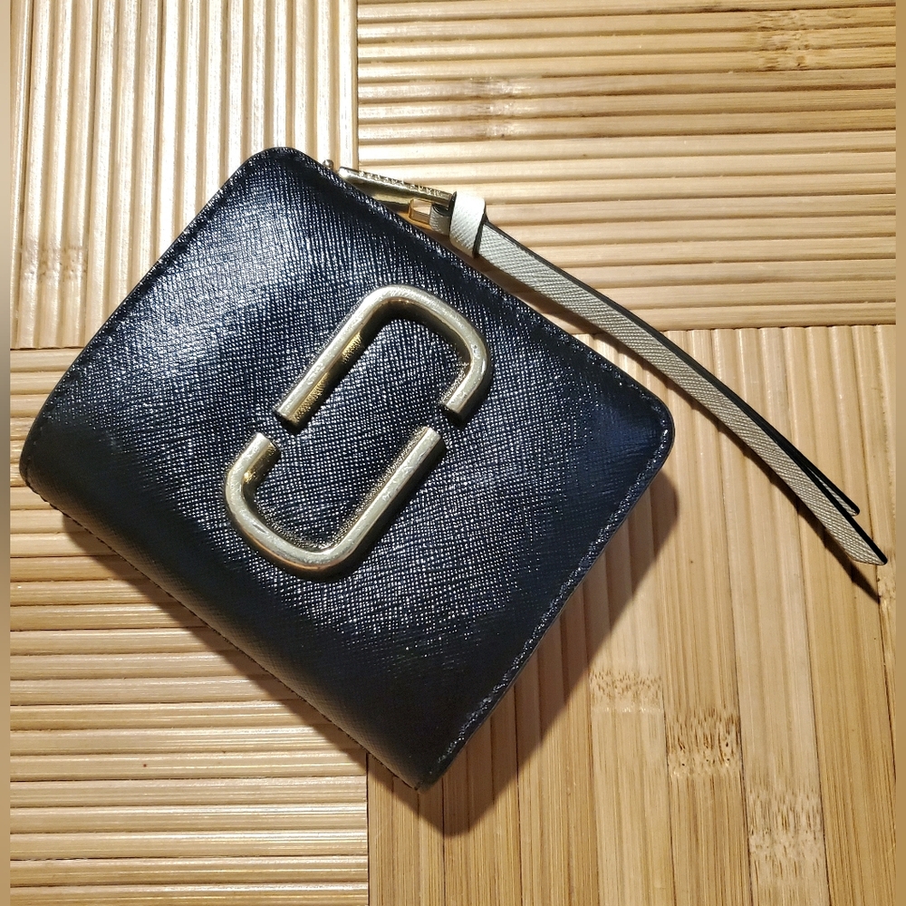 Marc Jacobs Womens Snapshot Mini Compact Wallet
